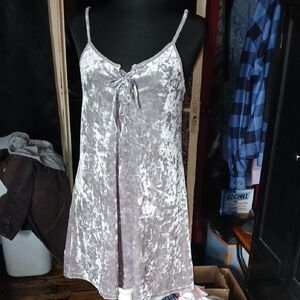 Forever 21 Crushed Velvet Chemise in Light Gray